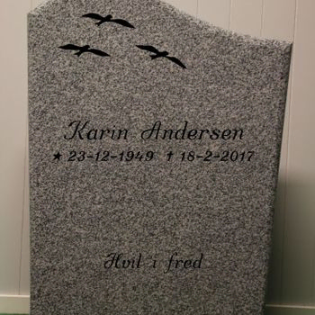 261 Grå- hvit granitt