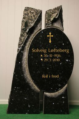 W 167 Mørk labrador