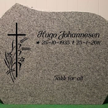 214 Grå granitt